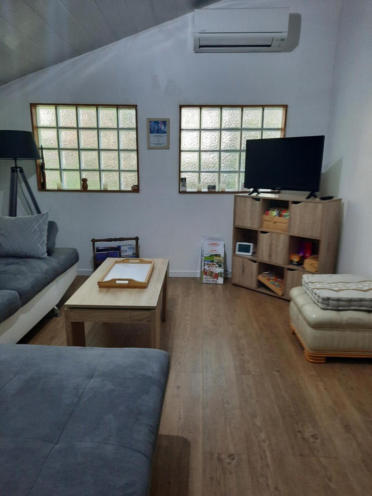 Gite Ma Vie La 3 Etoiles, Jacuzzi, Animaux Acceptes Saint-Julien-de-Cassagnas Exterior photo