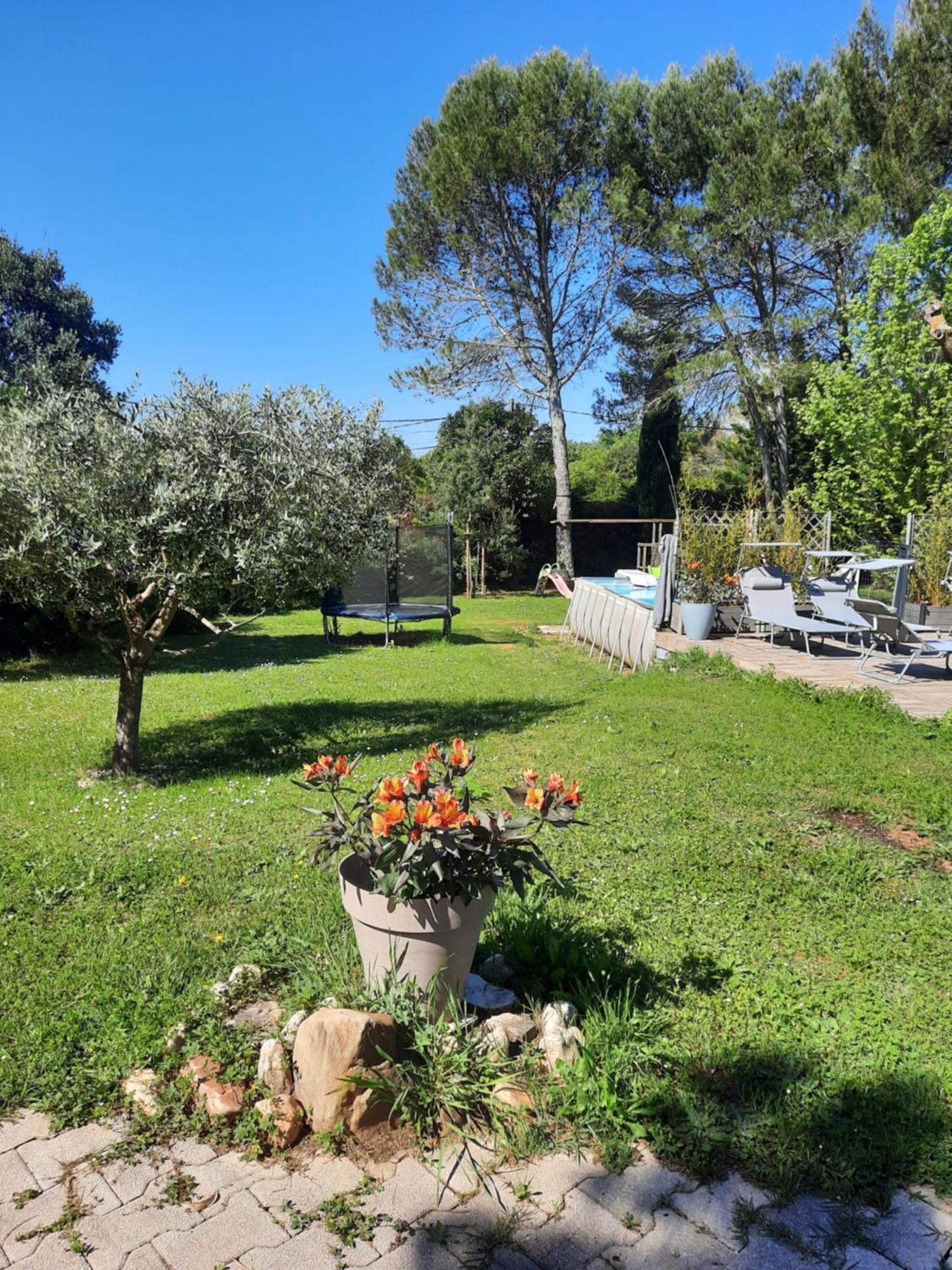 Gite Ma Vie La 3 Etoiles, Jacuzzi, Animaux Acceptes Saint-Julien-de-Cassagnas Exterior photo