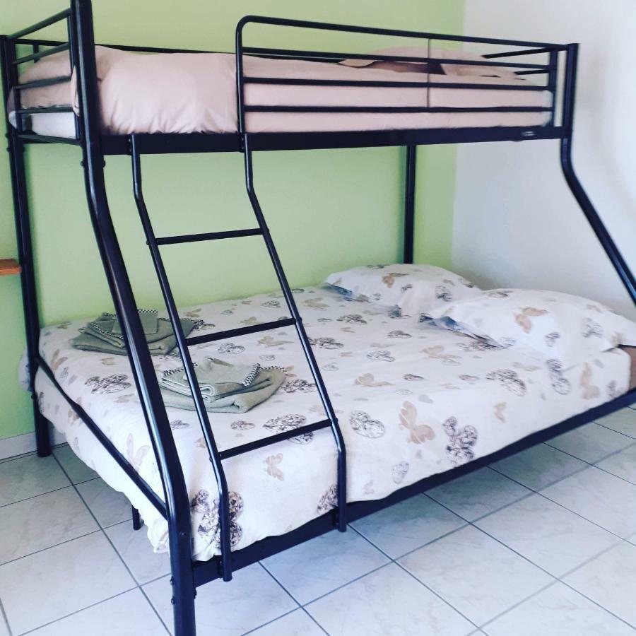 Gite Ma Vie La 3 Etoiles, Jacuzzi, Animaux Acceptes Saint-Julien-de-Cassagnas Exterior photo